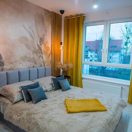 Nowoczesny Apartament Ludova Biskupiec  Esterno foto