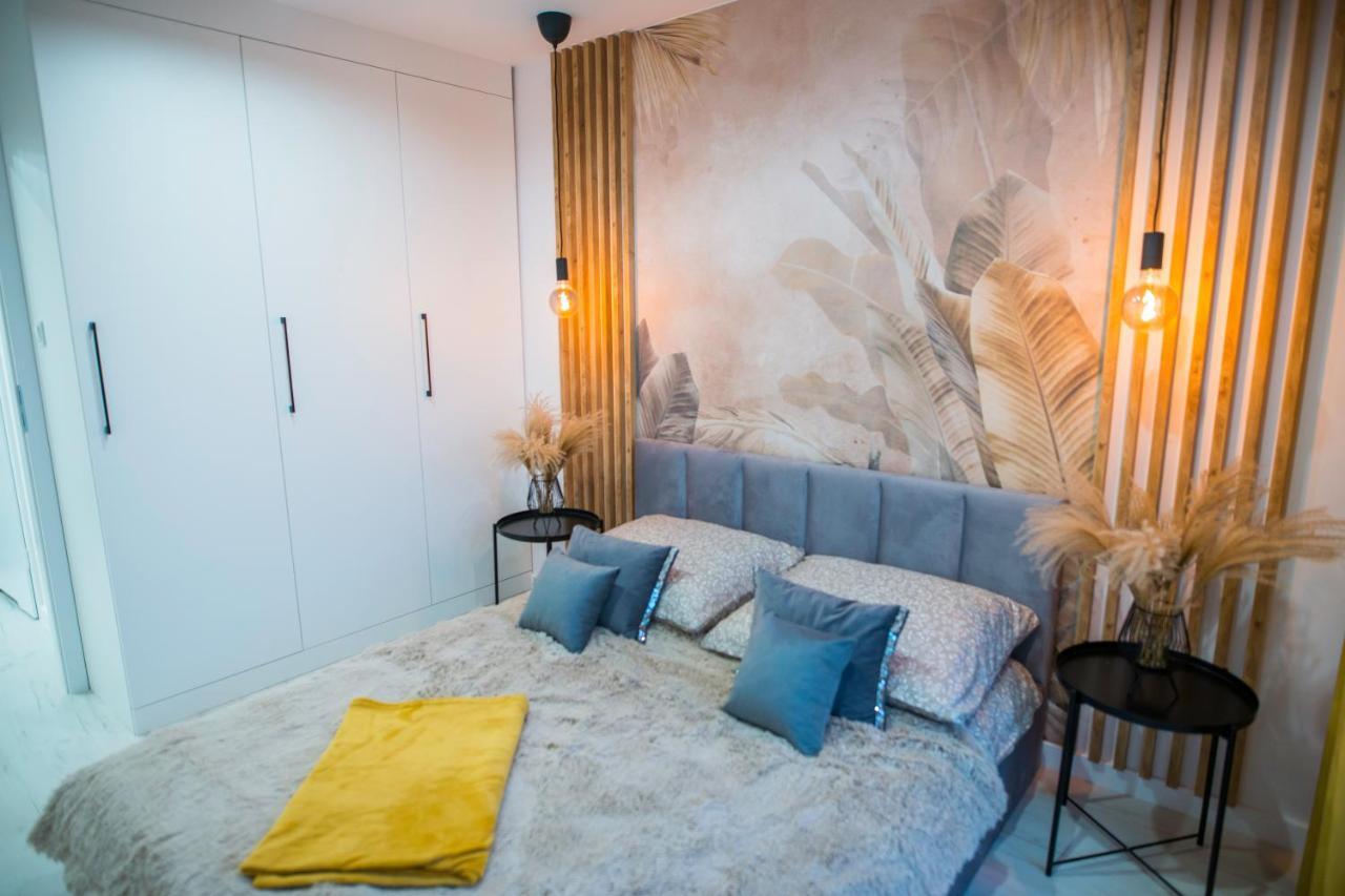 Nowoczesny Apartament Ludova Biskupiec  Esterno foto