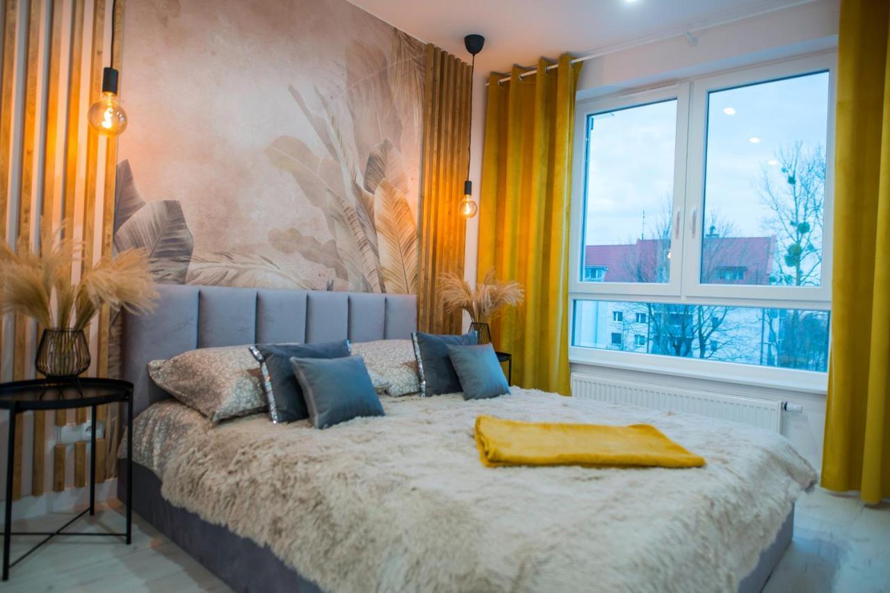 Nowoczesny Apartament Ludova Biskupiec  Esterno foto
