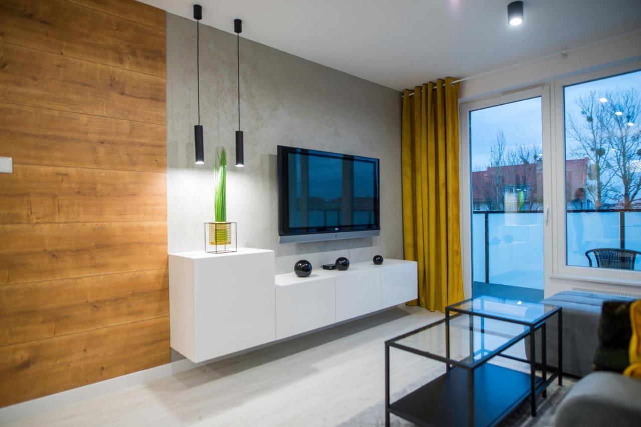 Nowoczesny Apartament Ludova Biskupiec  Esterno foto